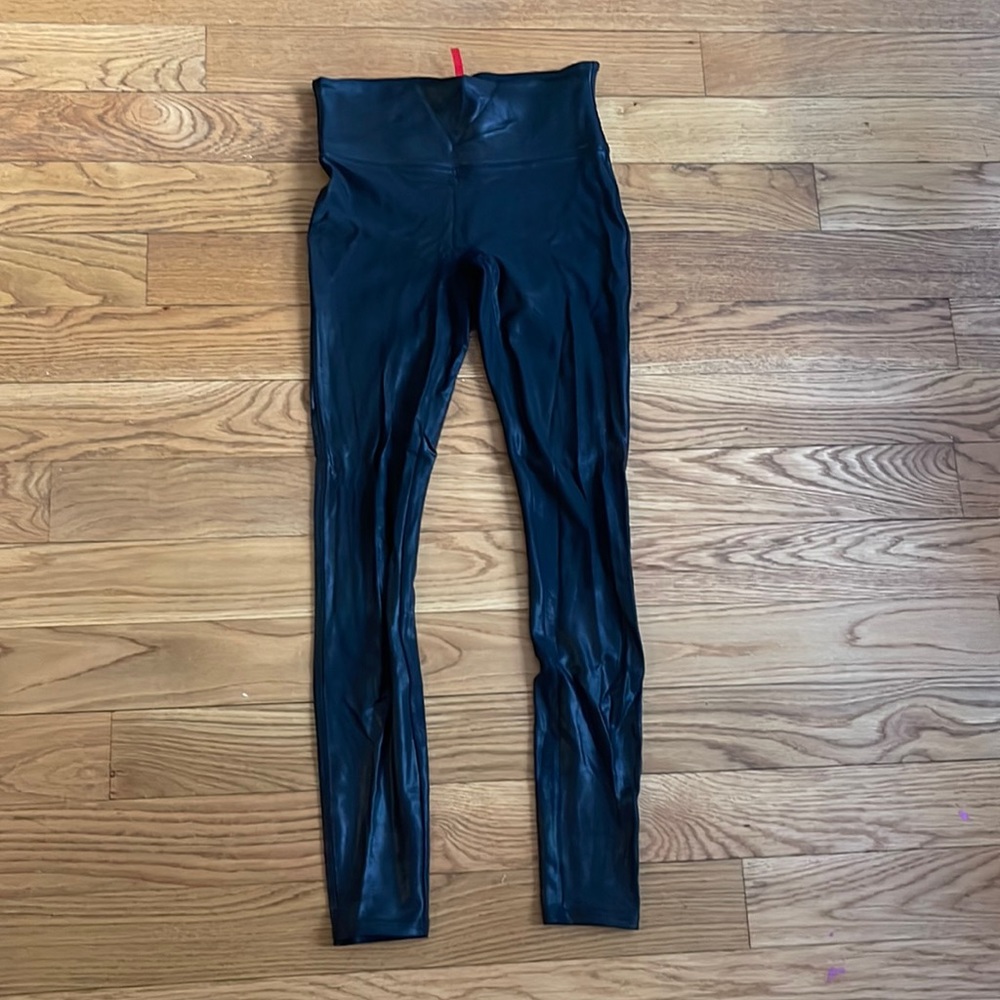 SPANX Faux Leather Leggings in Black Size Small